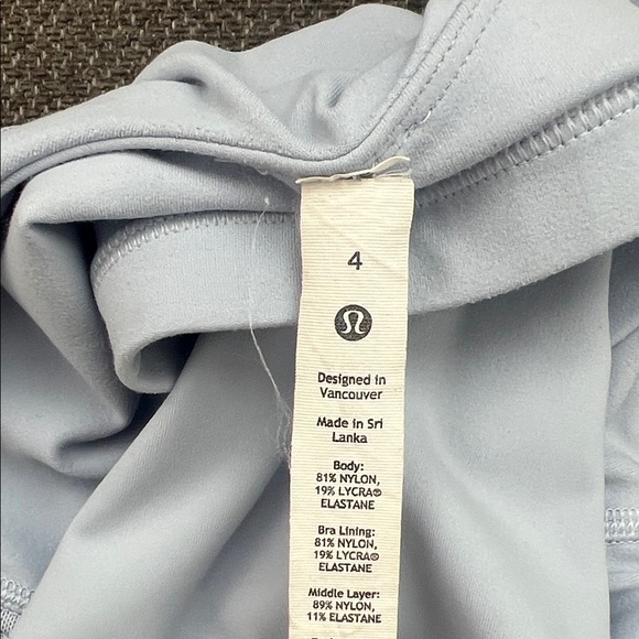lululemon athletica Light Blue Crop Tank - Picture 4 of 5